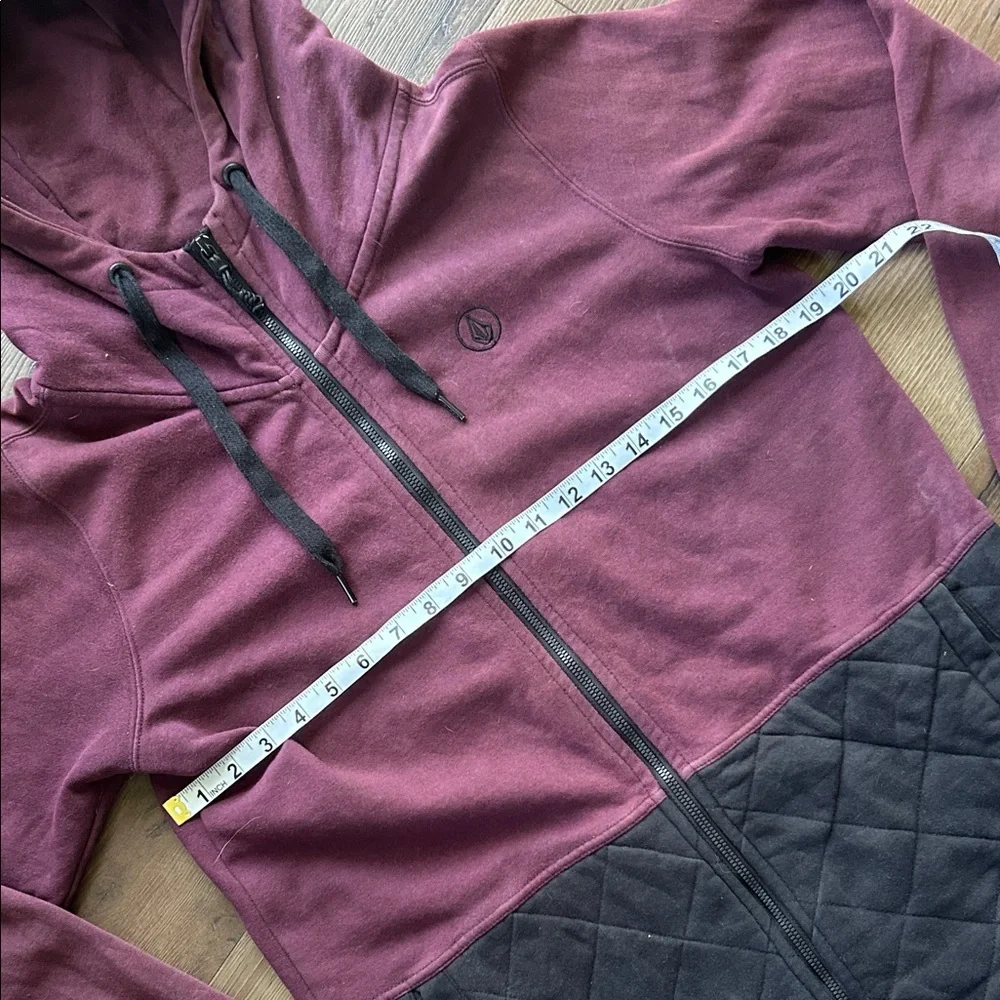 Volcom full zip